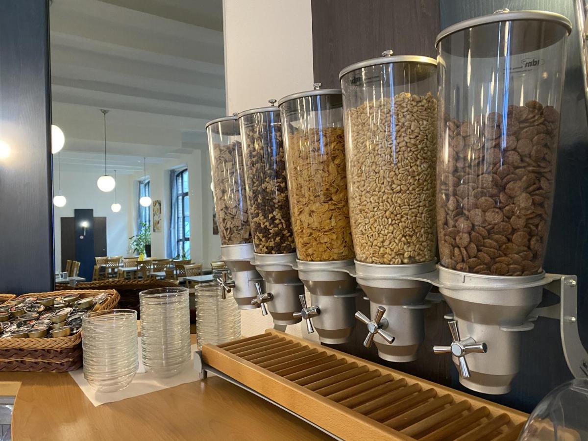 Opera Hotel Koeln Zewnętrze zdjęcie