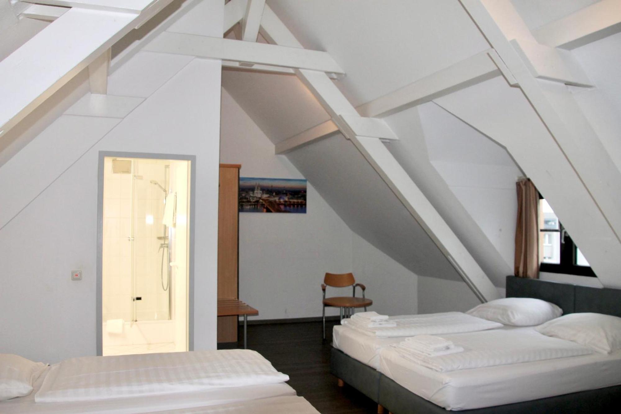 Opera Hotel Koeln Zewnętrze zdjęcie