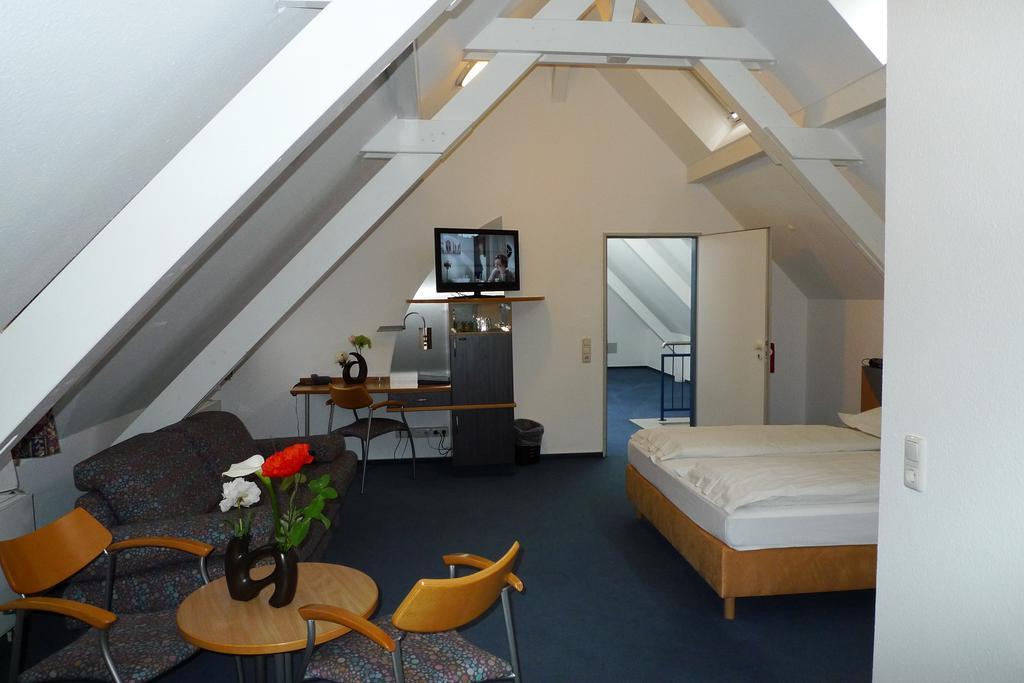 Opera Hotel Koeln Zewnętrze zdjęcie