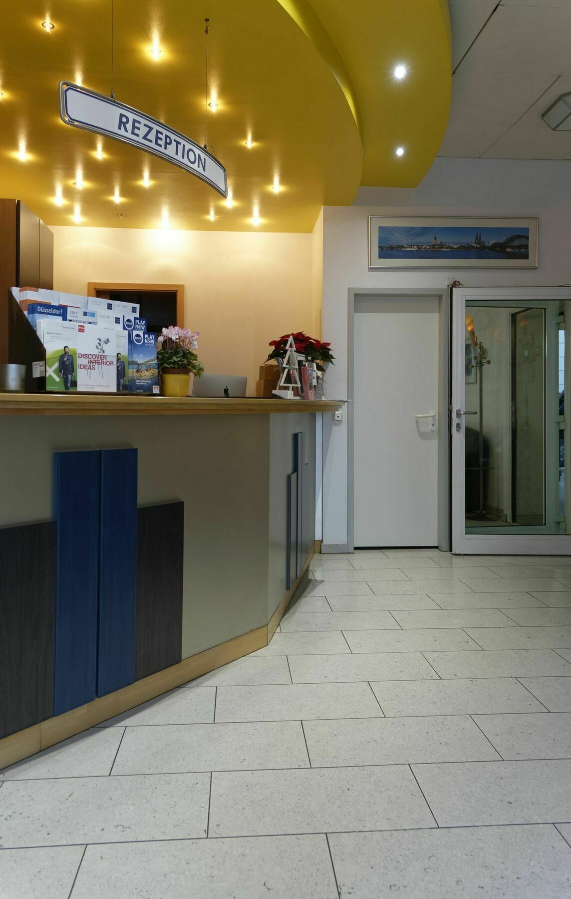 Opera Hotel Koeln Zewnętrze zdjęcie