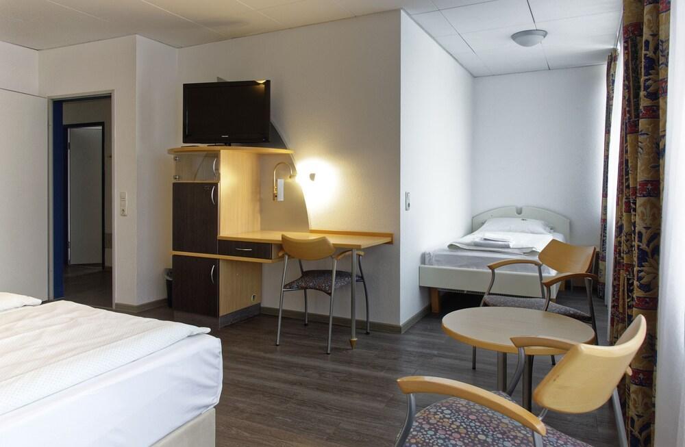 Opera Hotel Koeln Zewnętrze zdjęcie